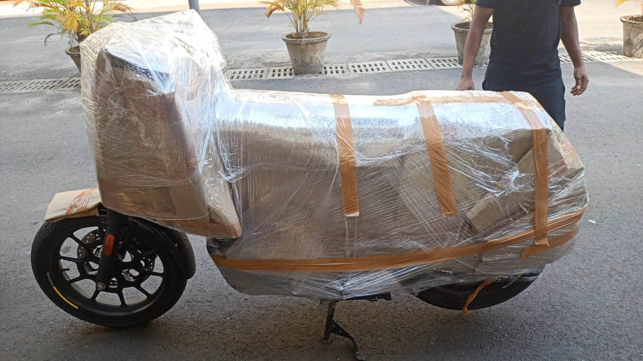 Moving Truck